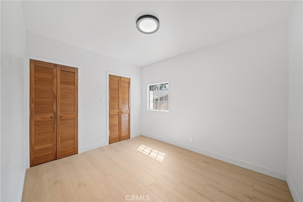 2035 Las Colinas Ave