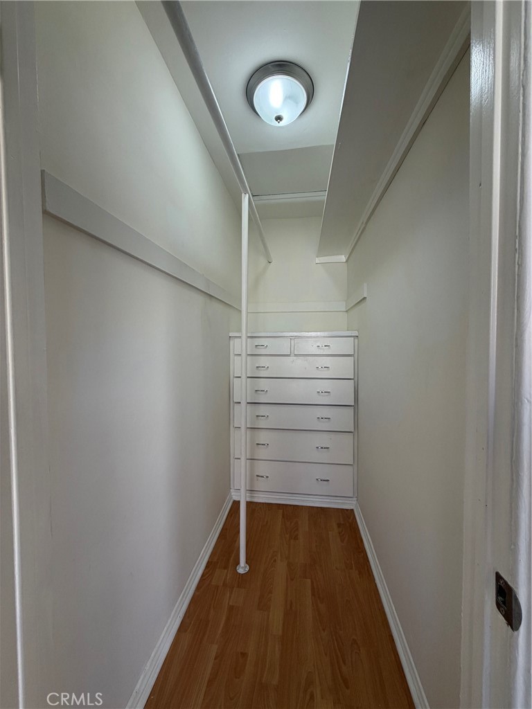 209 S Reeves