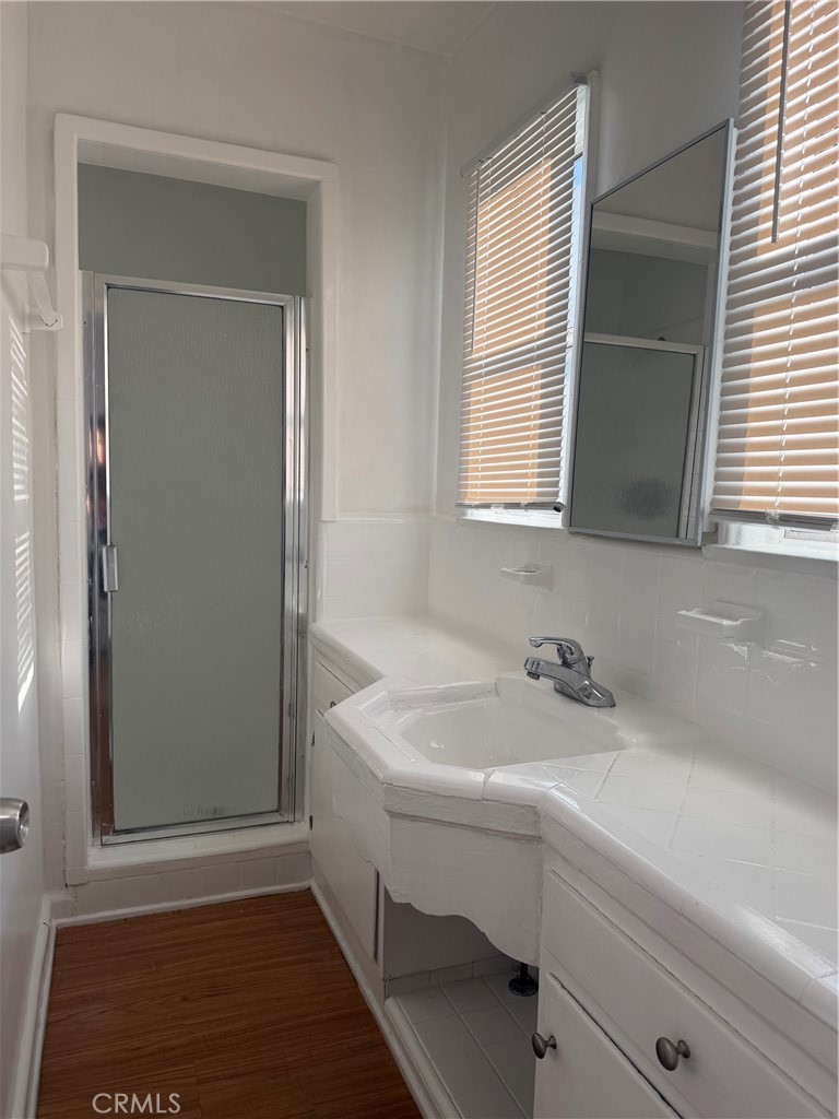 209 S Reeves