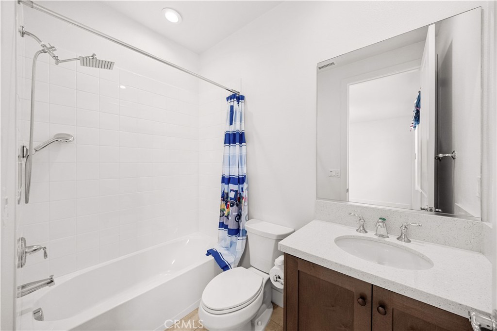 20564 W Bluebird Court