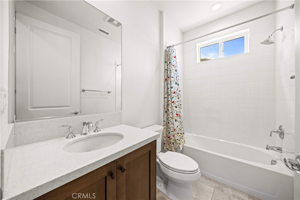 20564 W Bluebird Court