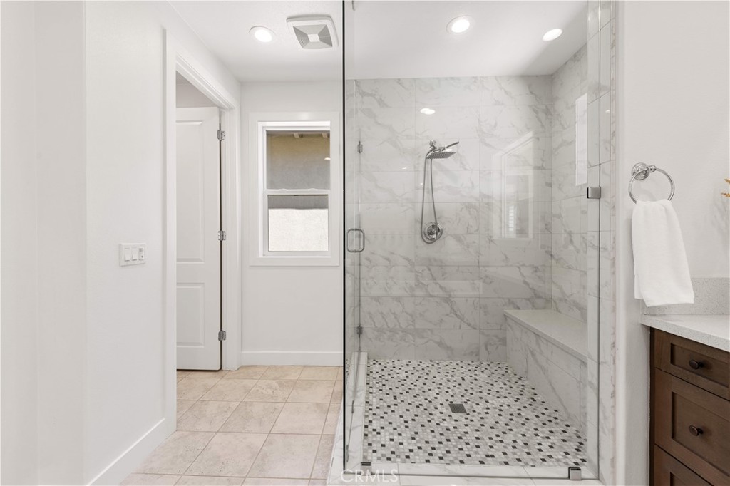 20564 W Bluebird Court