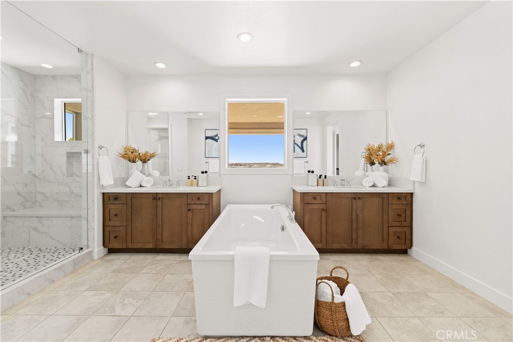 20564 W Bluebird Court