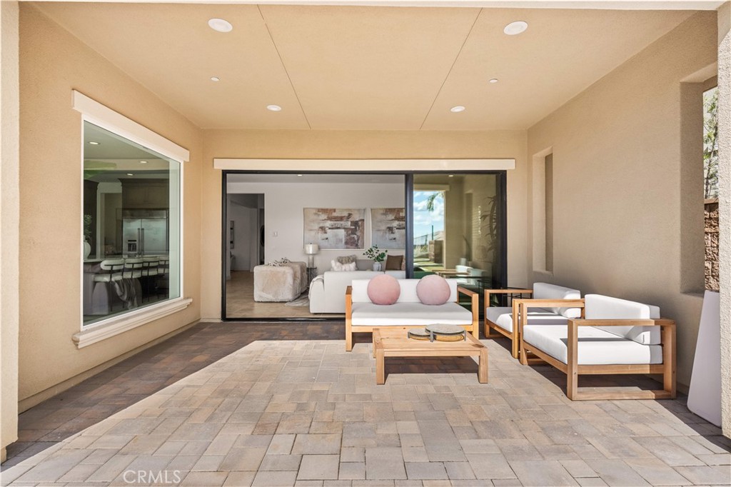 20564 W Bluebird Court