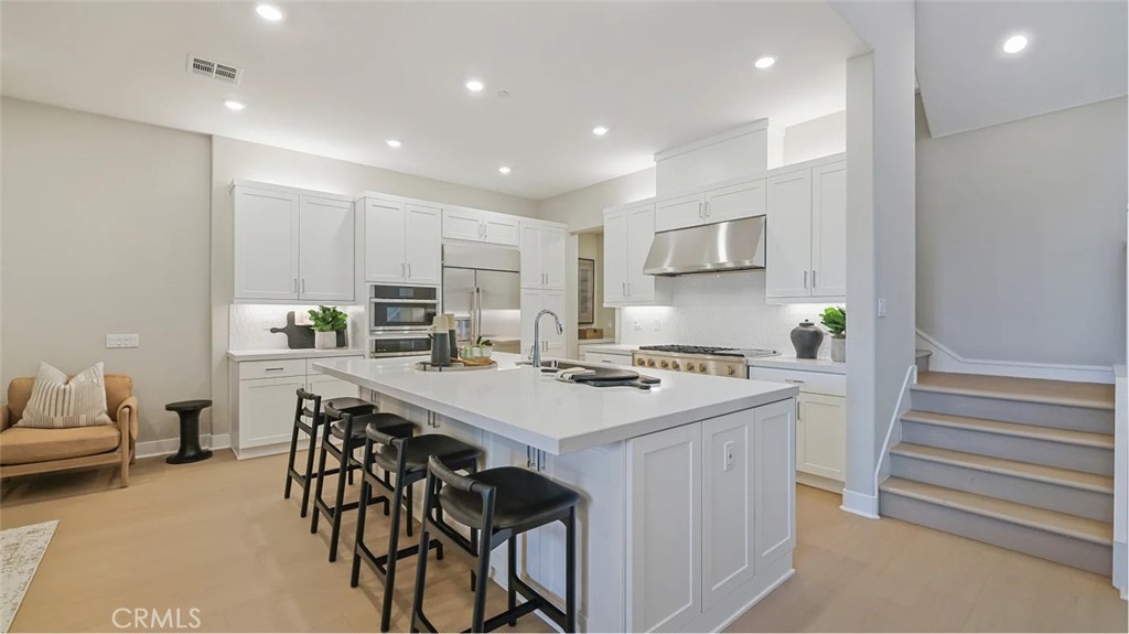 1185 Snowberry Place