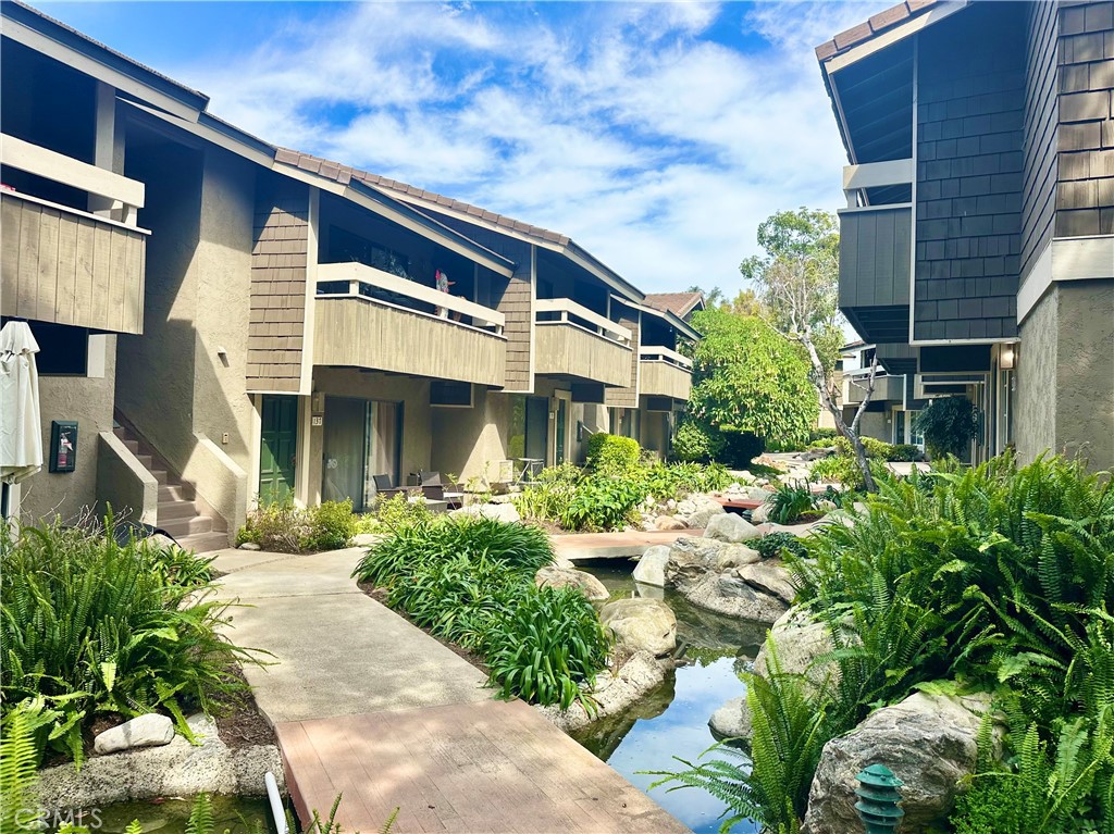 140 Streamwood