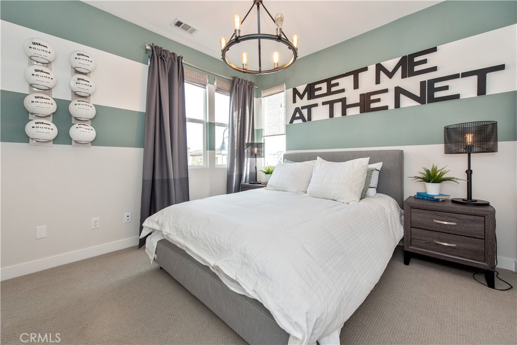 551 Serrano Summit