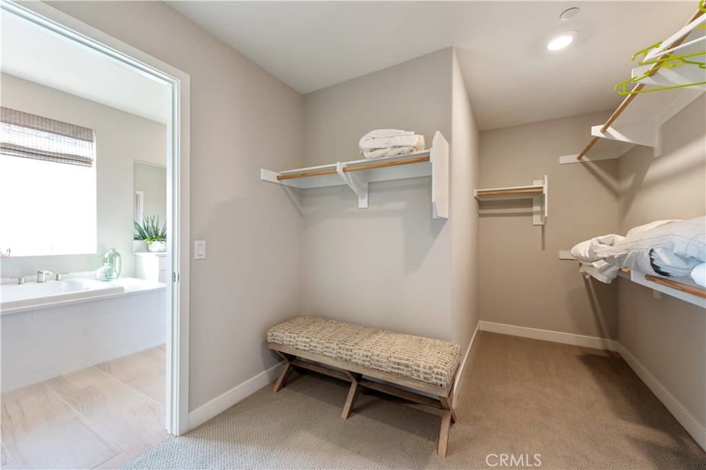 551 Serrano Summit