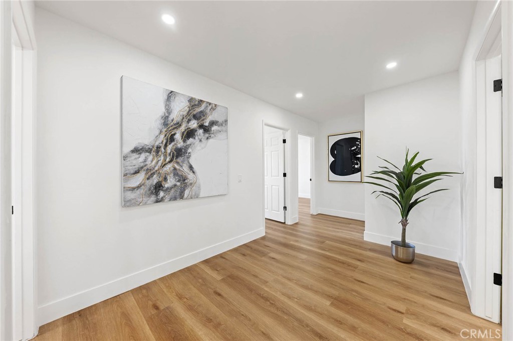 27001 Calle Esperanza