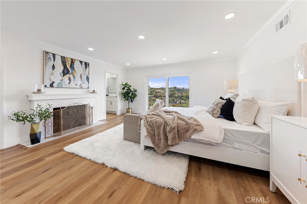 27001 Calle Esperanza