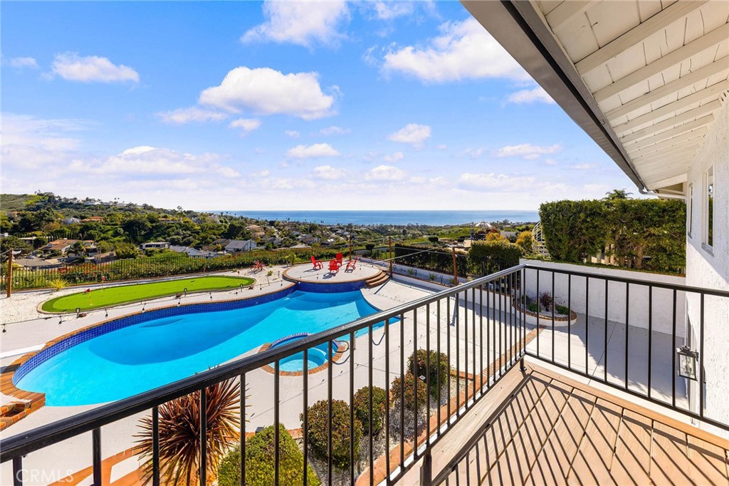 27001 Calle Esperanza