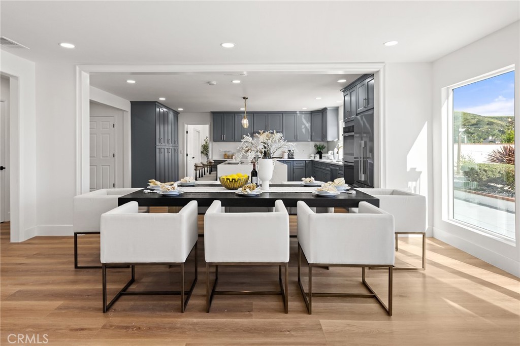 27001 Calle Esperanza