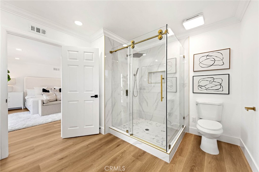 27001 Calle Esperanza