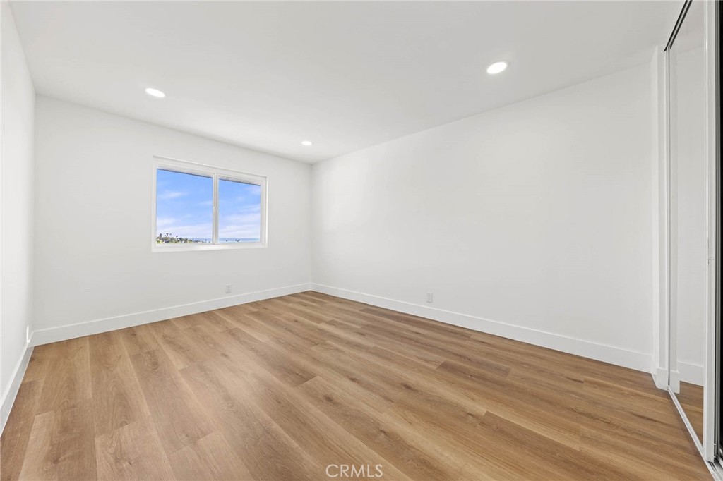 27001 Calle Esperanza