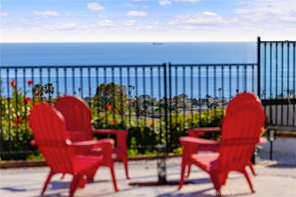 27001 Calle Esperanza