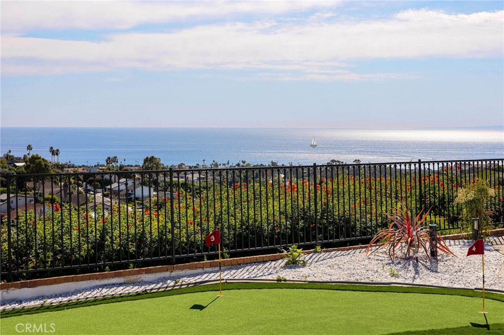 27001 Calle Esperanza