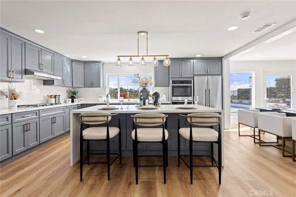 27001 Calle Esperanza