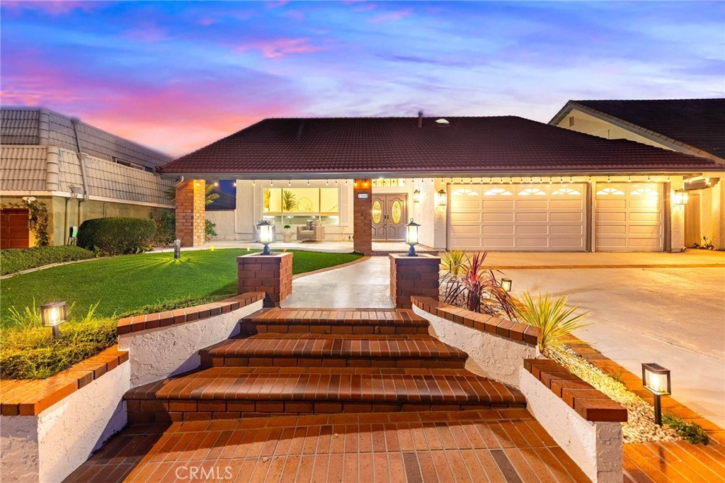 27001 Calle Esperanza