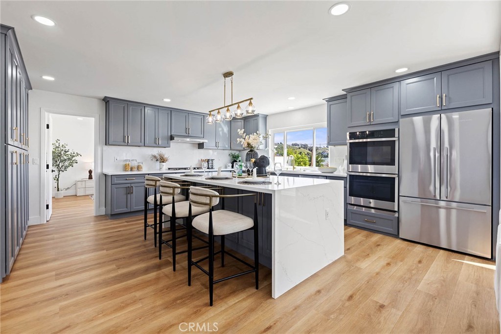 27001 Calle Esperanza