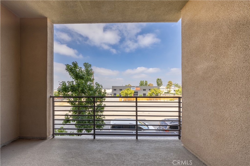 718 Central Avenue