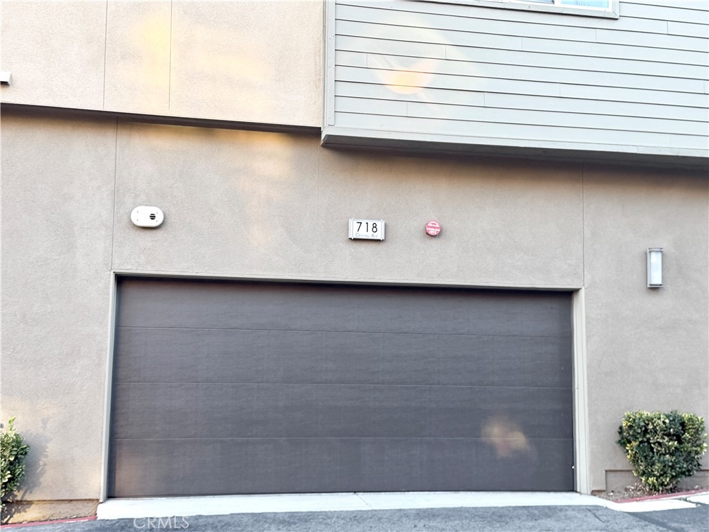 718 Central Avenue