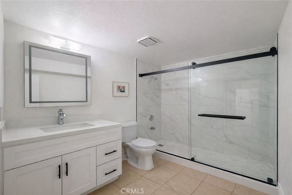 14045 Anderson Street 1/2