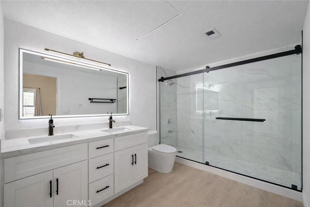 14045 Anderson Street 1/2