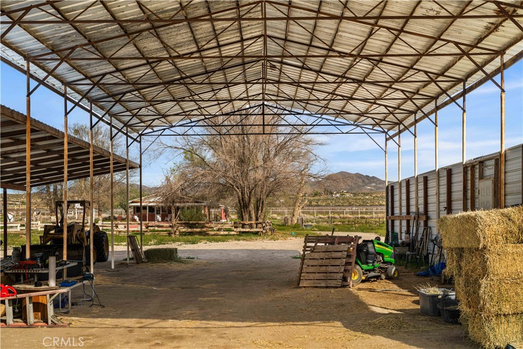 14433 Roy Rogers Ranch