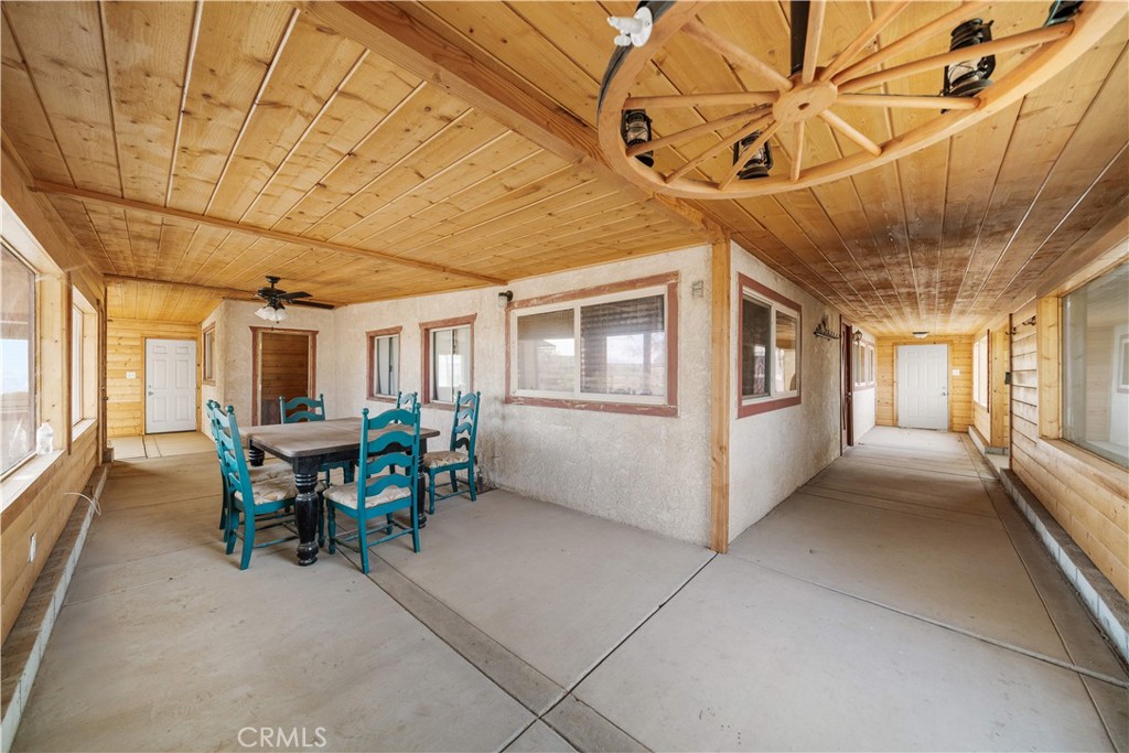14433 Roy Rogers Ranch