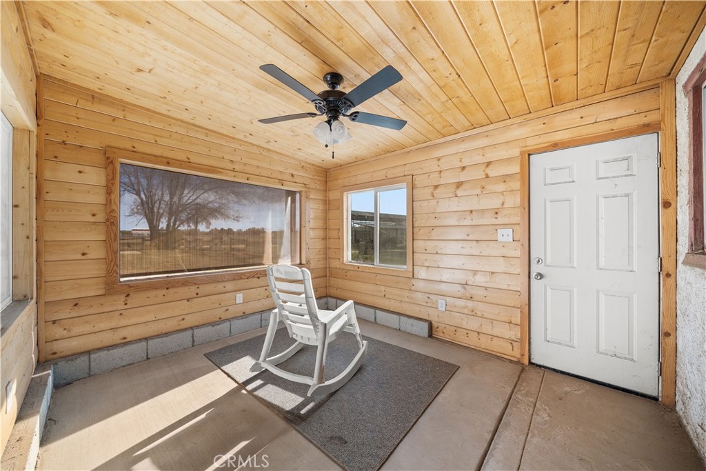 14433 Roy Rogers Ranch