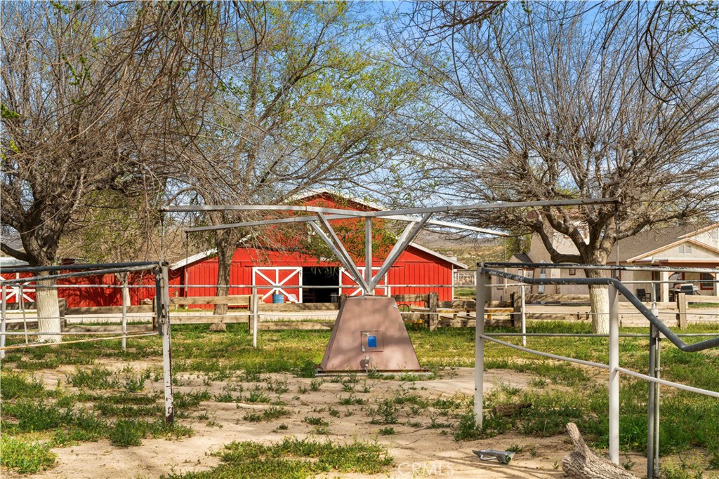 14433 Roy Rogers Ranch