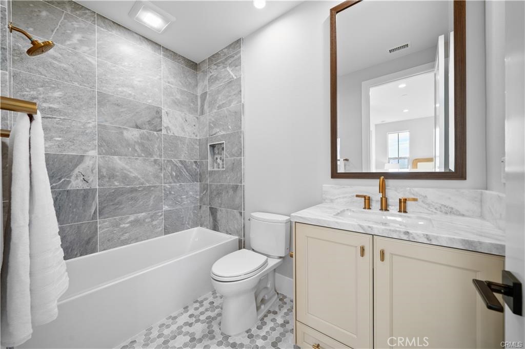 51 Ruby Hill