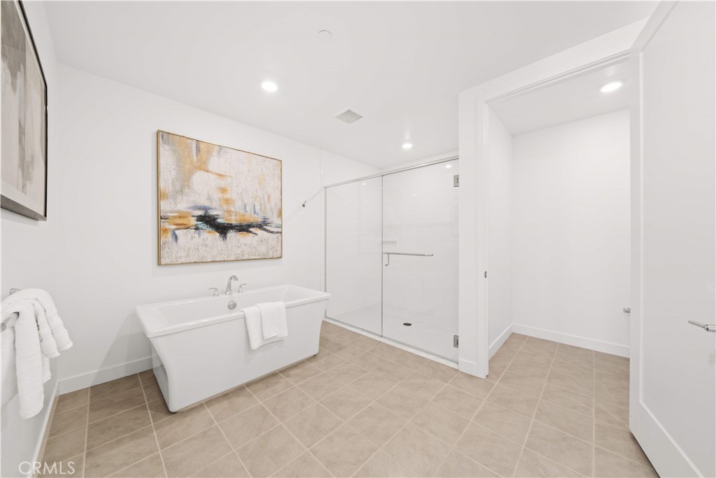 2510 Rivington