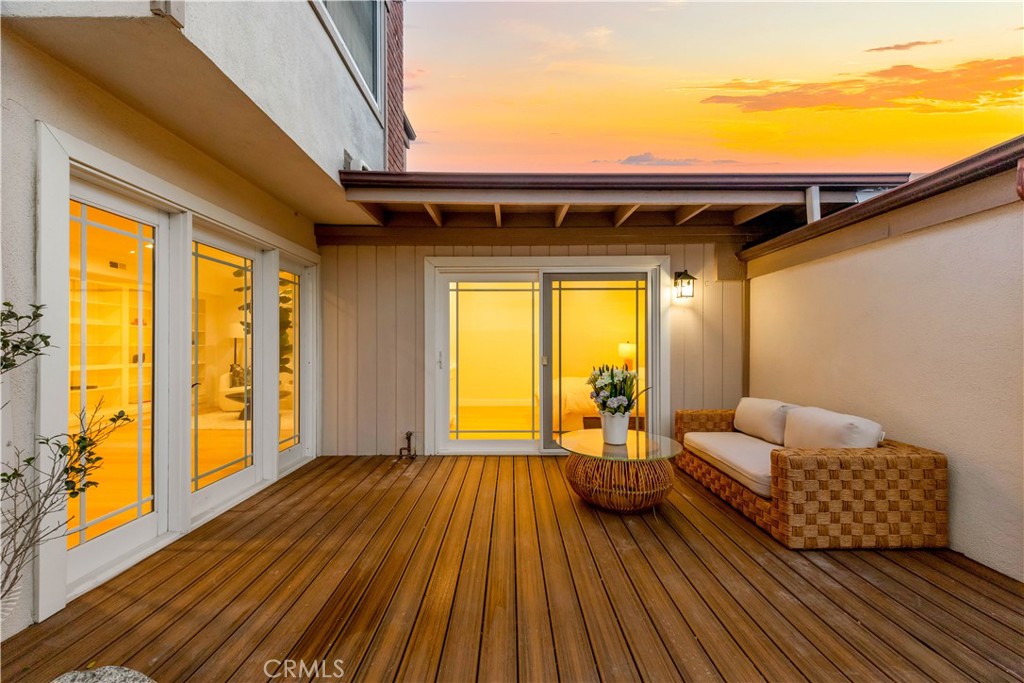 54 Willow Tree