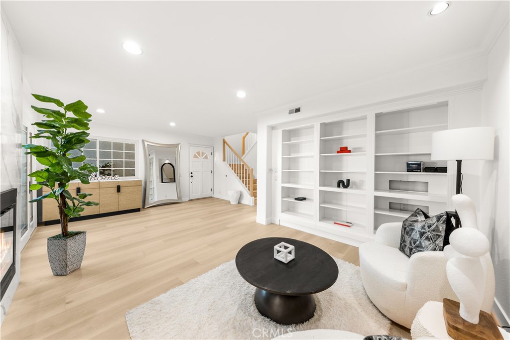 54 Willow Tree