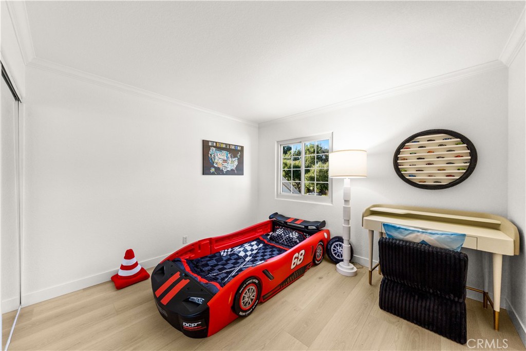 54 Willow Tree