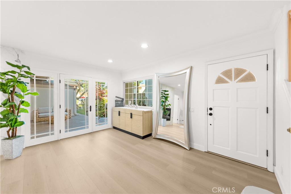 54 Willow Tree