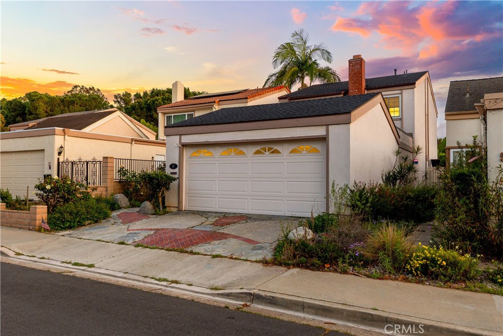 54 Willow Tree