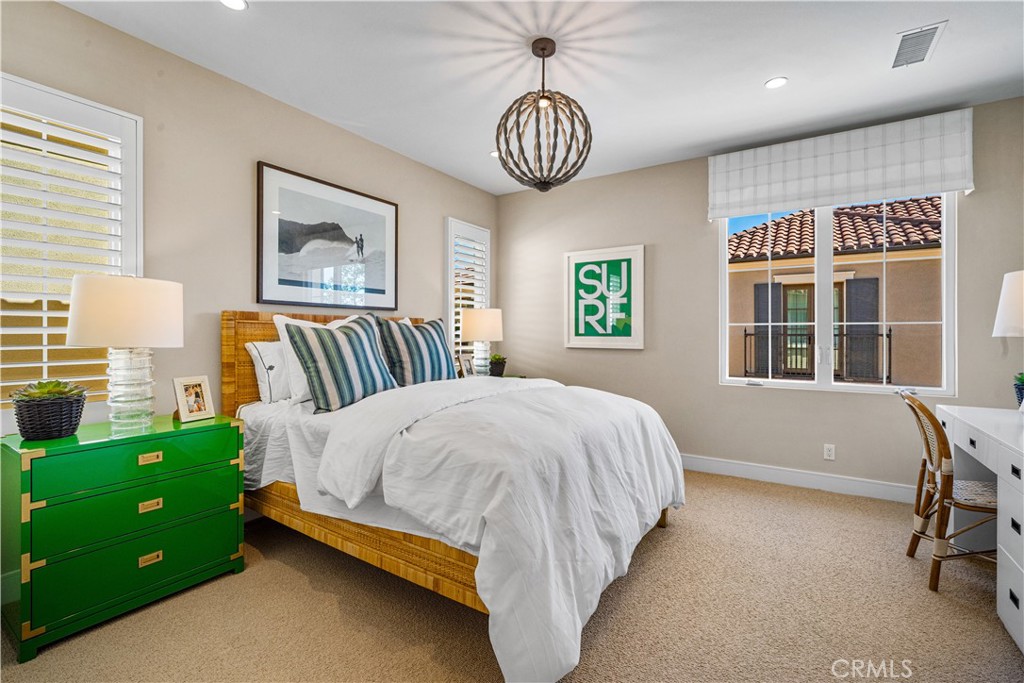 166 Villa Ridge