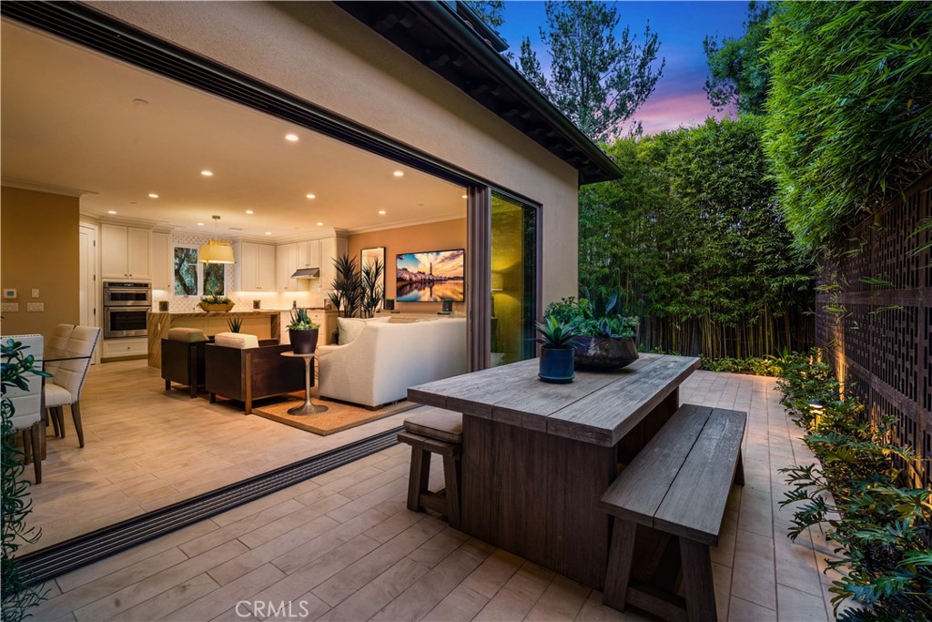 166 Villa Ridge