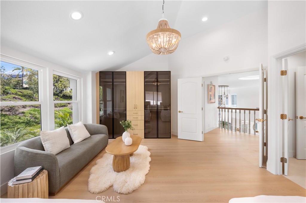 22241 Birchleaf