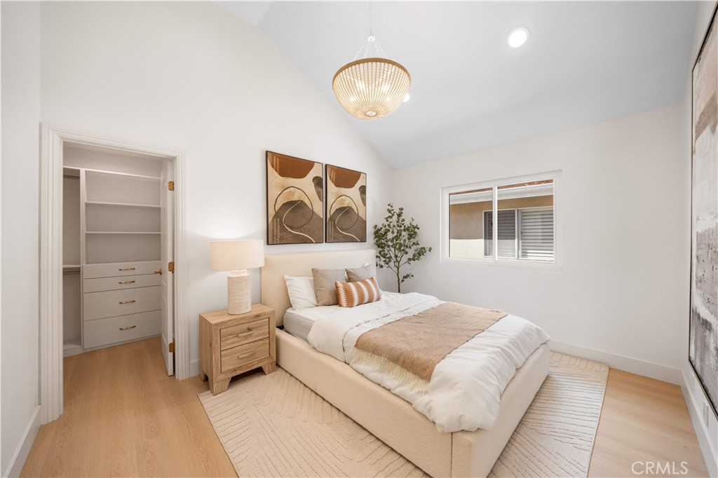 22241 Birchleaf