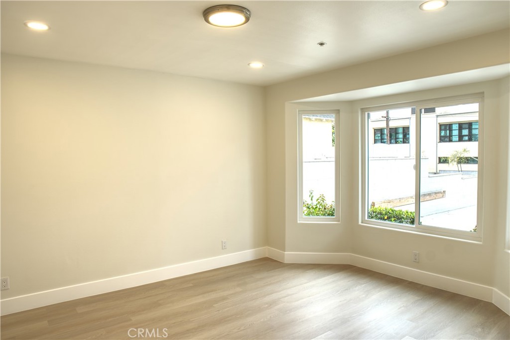 1308 Elm