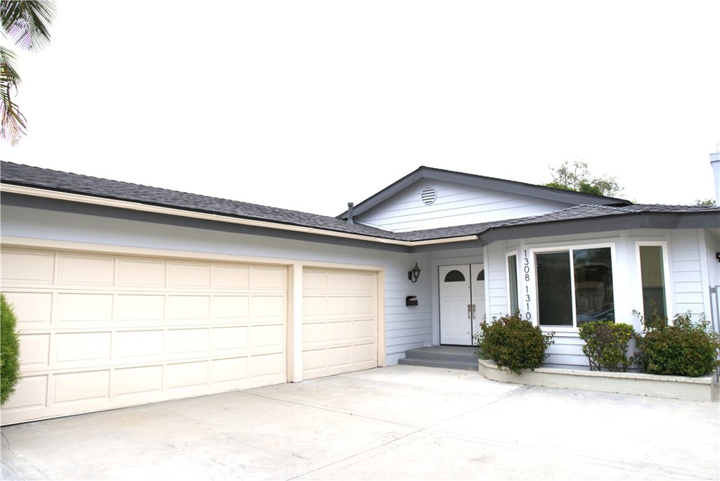 1308 Elm