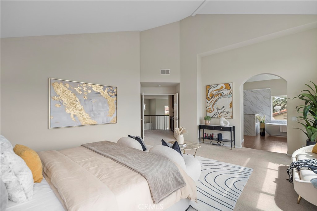 5415 Los Monteros