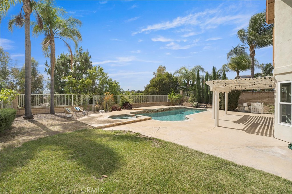5415 Los Monteros