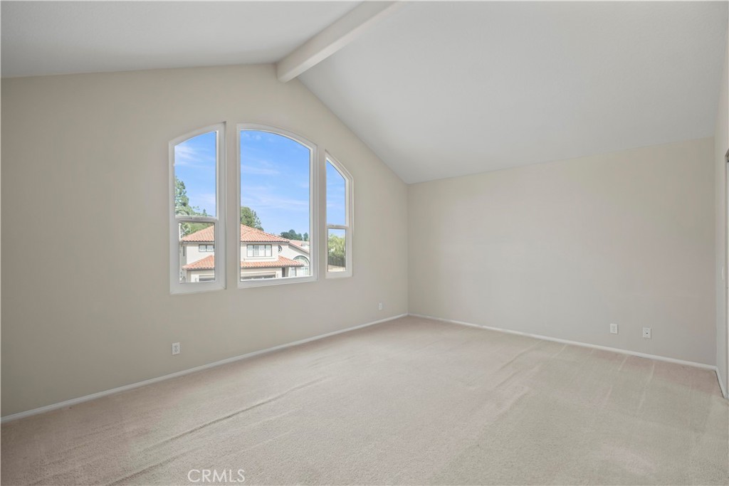 5415 Los Monteros