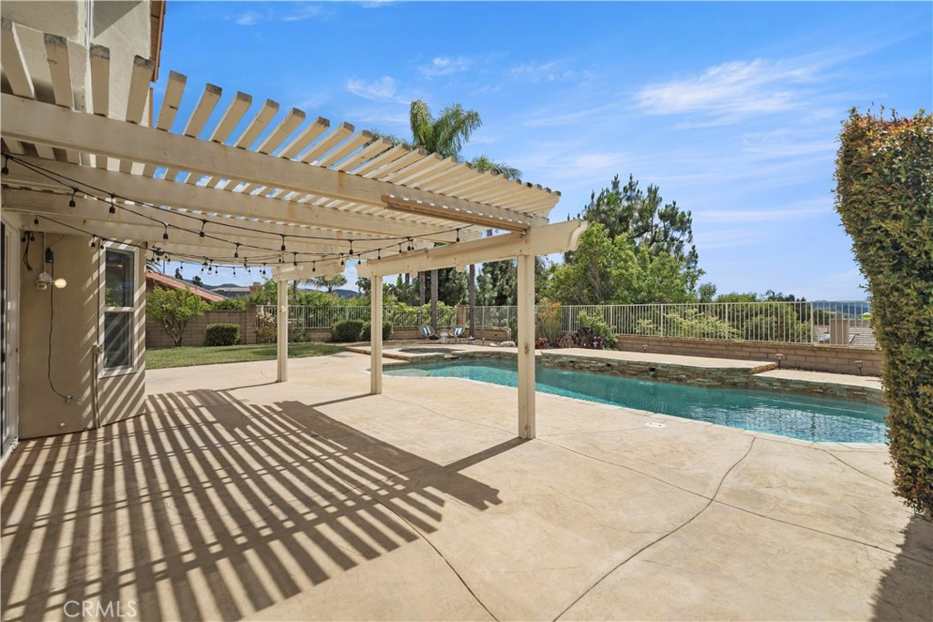5415 Los Monteros
