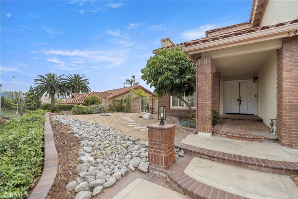 5415 Los Monteros