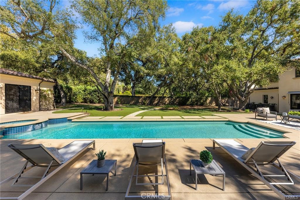 81 Hacienda Drive